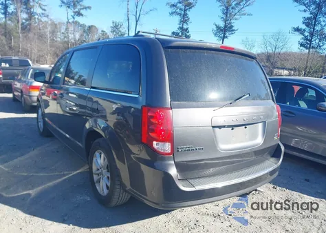 2018 Dodge Grand Caravan Sxt z USA, uszkodzony, nr VIN 2C4RDGCG6JR298767